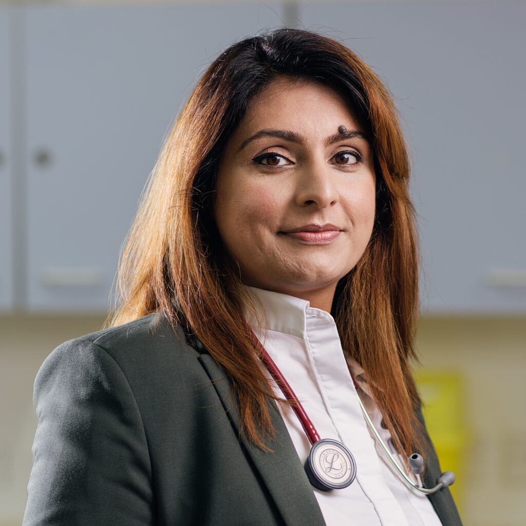 Dr Nashat Qamar